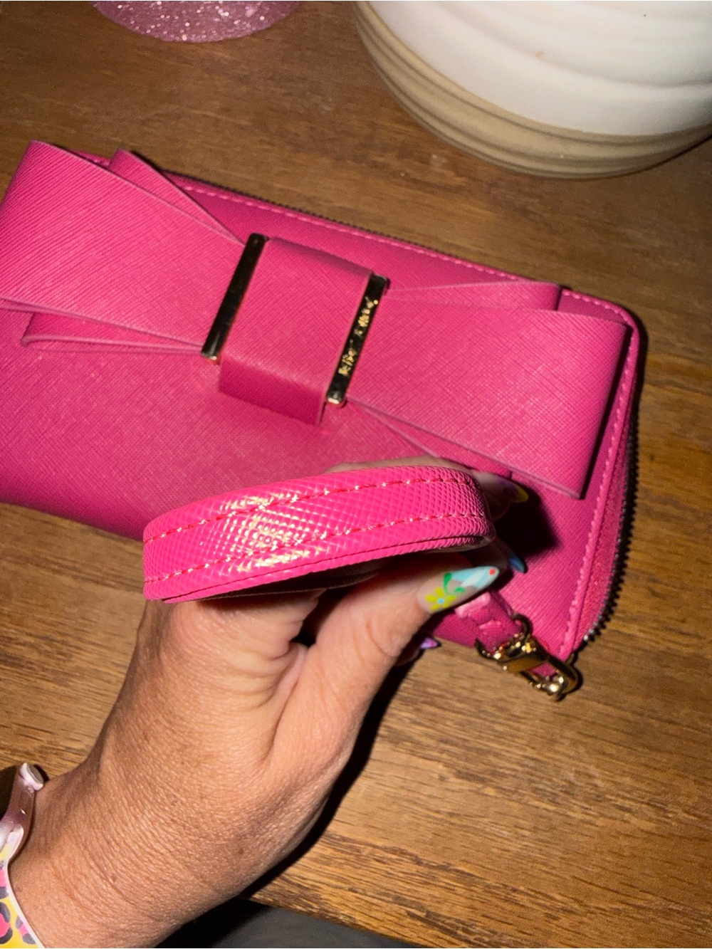Betsey Johnson Hot Pink Bow Wristlet Clutch - Picture 4 of 7